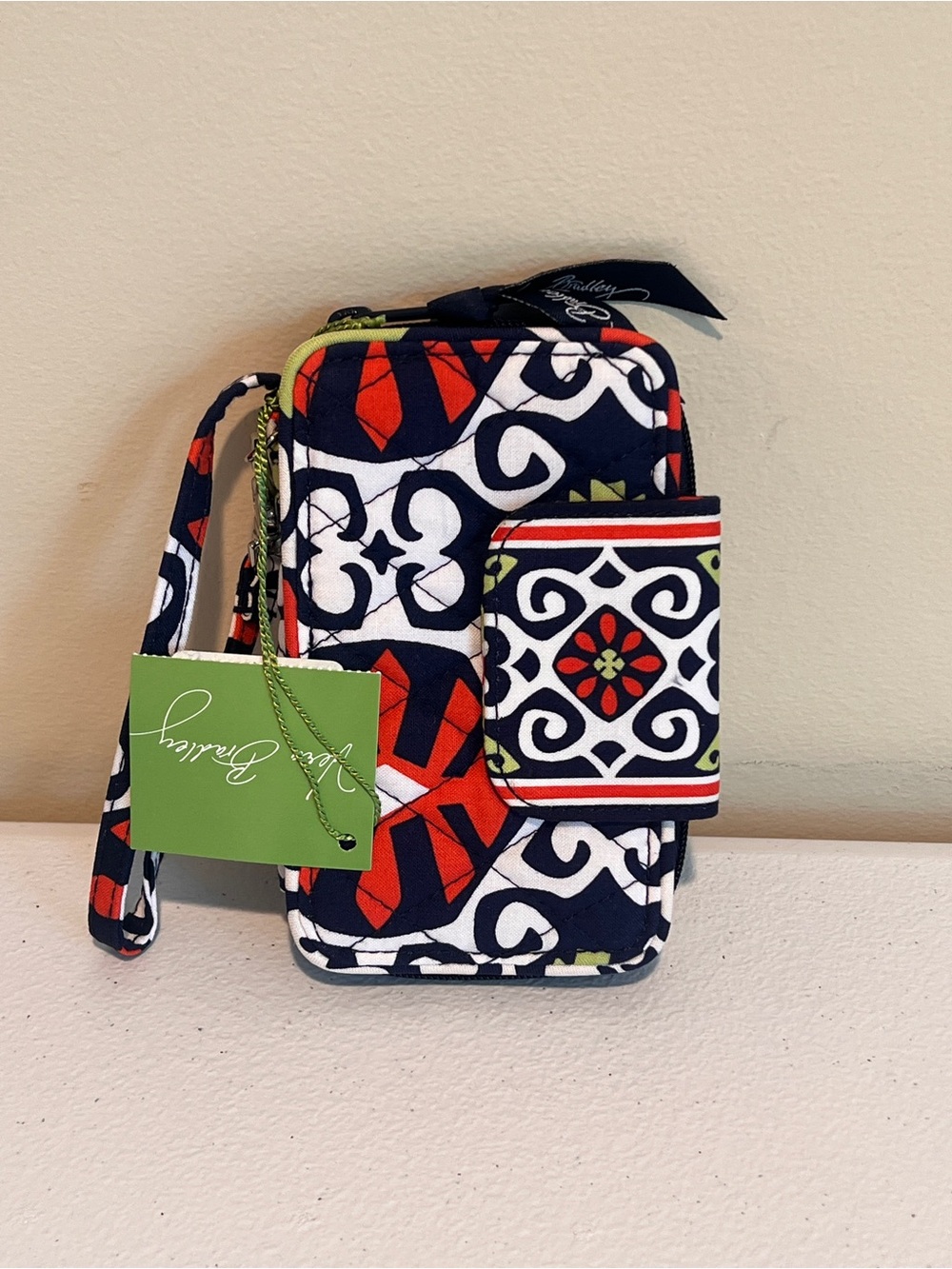 Vera Bradley Sun Valley Smartphone Wristlet Quilted Cotton Wallet NWT Colorful